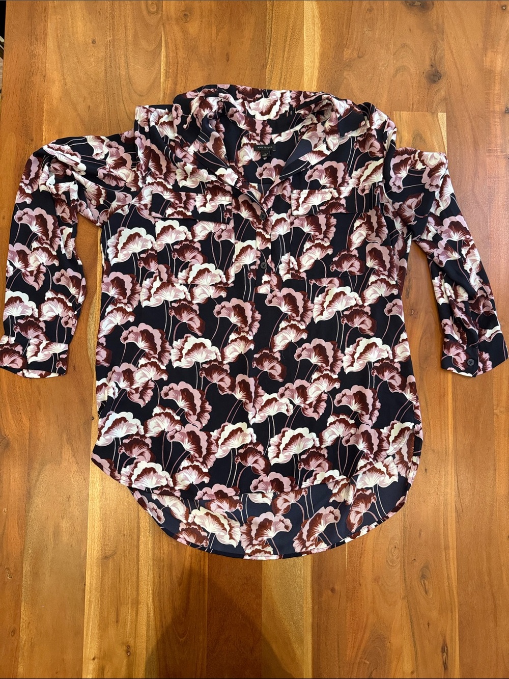 Ann Taylor Navy Floral Print Blouse Lightweight